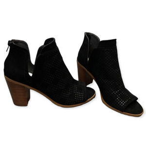 Women's Fergie Open toed Perforated Black Heeled Booties 8.5